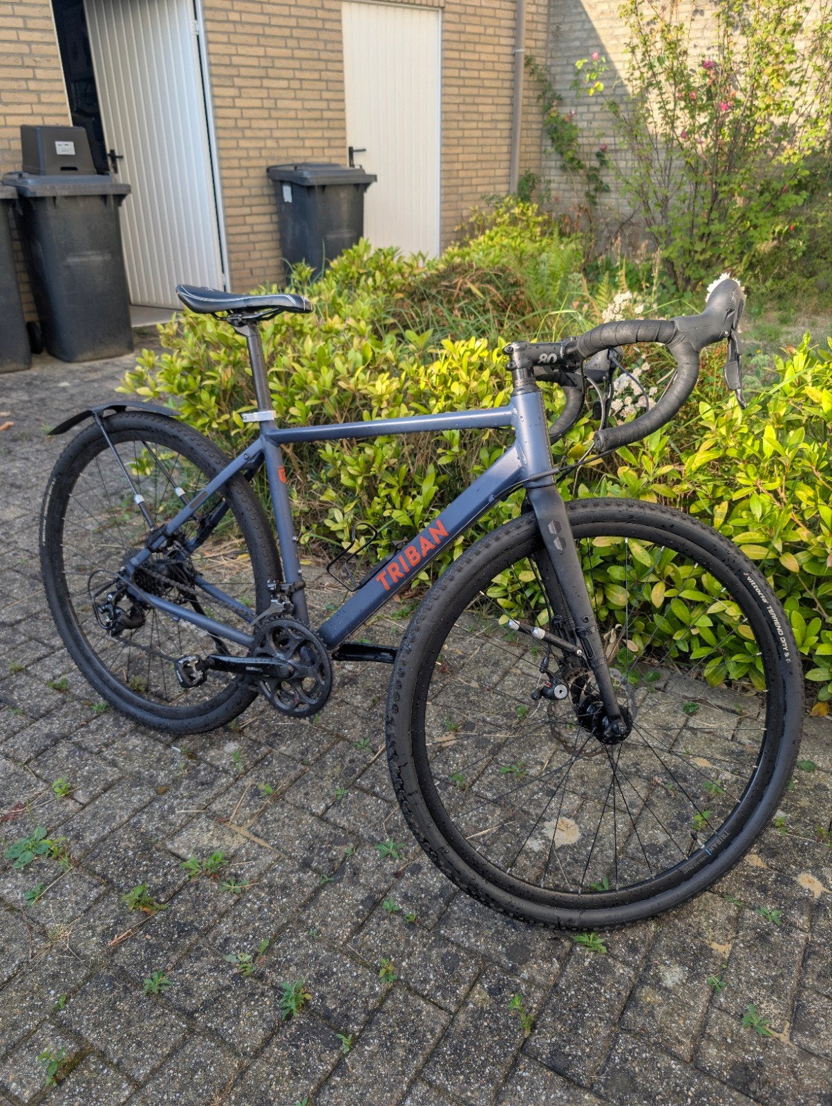 Triban RC120 Gravel Fiets - Maat S met extra's, 26 inch, 10 tot 15 versnellingen, Zo goed als nieuw, Schijfrem