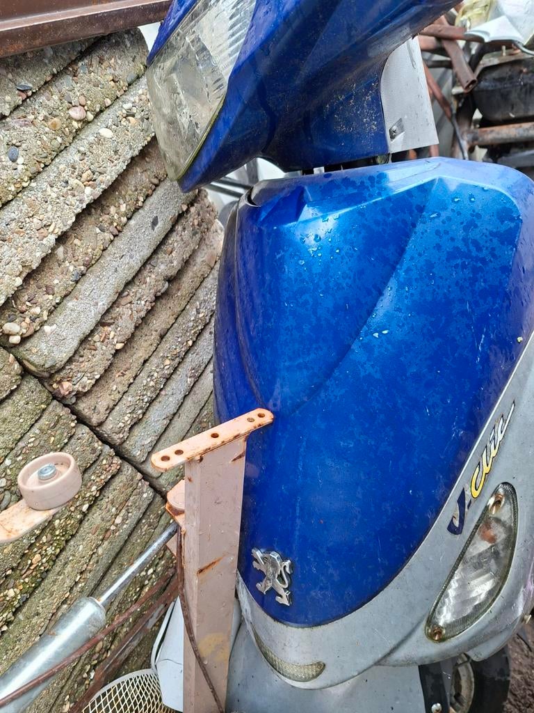 Peugeot V-Clic Scooter - Opknapper/Onderdelen, Fietsen en Brommers, Ophalen, Gebruikt, Benzine, Overige modellen