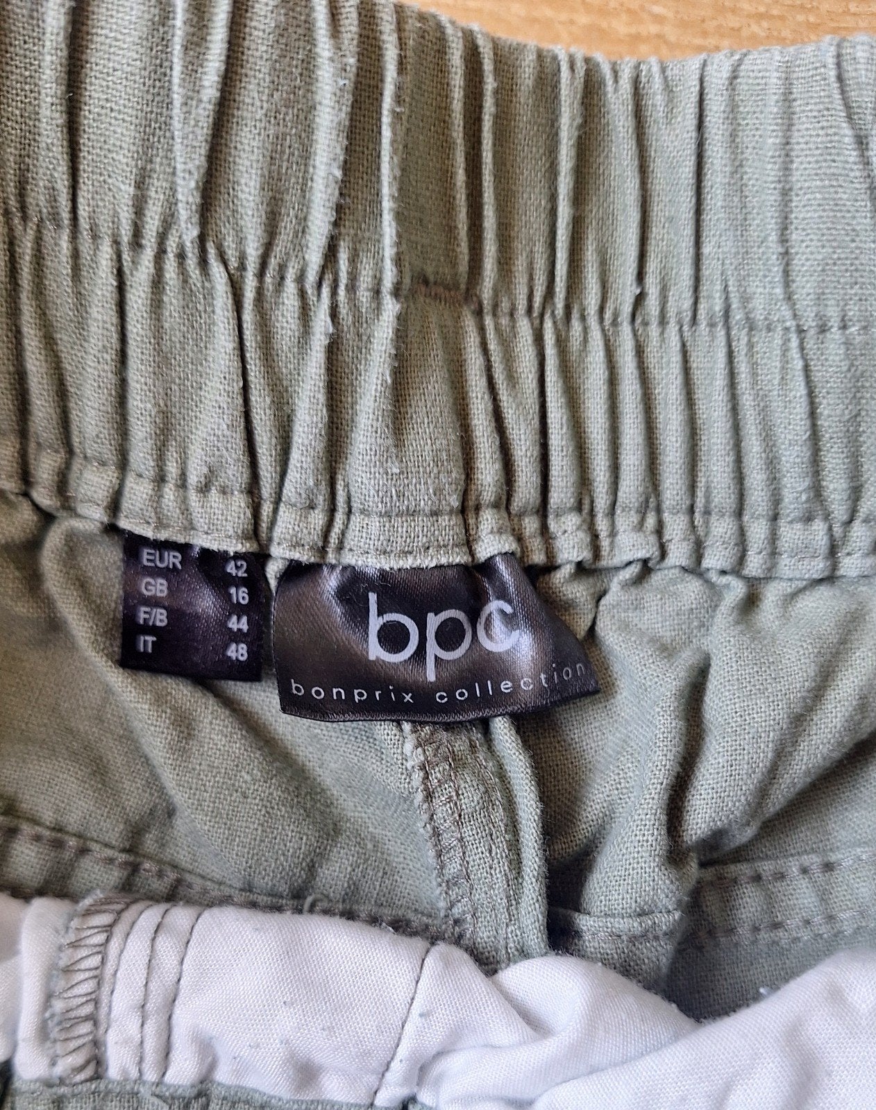 Comfortabele korte broek bpc bonprix collection, maat 42, Kort, Maat 42/44 (L), Bpc bonprix collection, Ophalen of Verzenden
