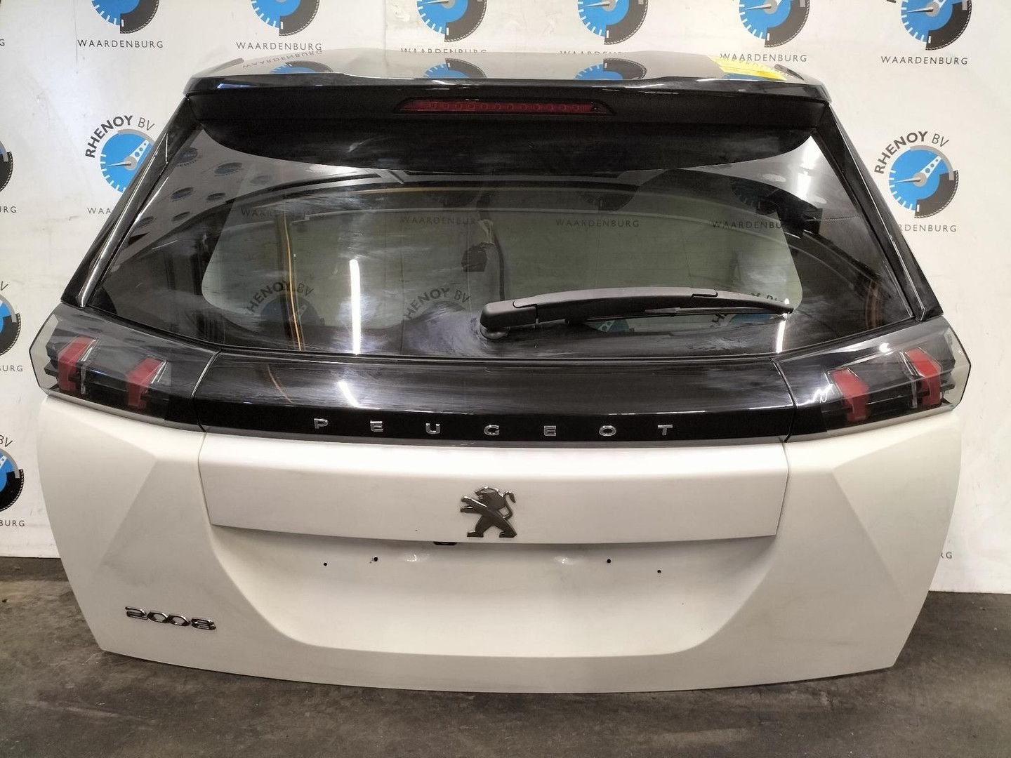 PEUGEOT 2008 P24E 1.2 PureTech GT  ACHTERKLEP 2021, Ophalen of Verzenden, Gebruikt, Stiba lid, Achterklep