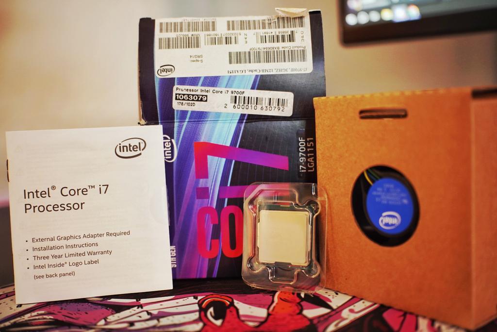 9th gen i7, 9700F, Computers en Software, Processors, Ophalen of Verzenden, Zo goed als nieuw, 3 tot 4 Ghz