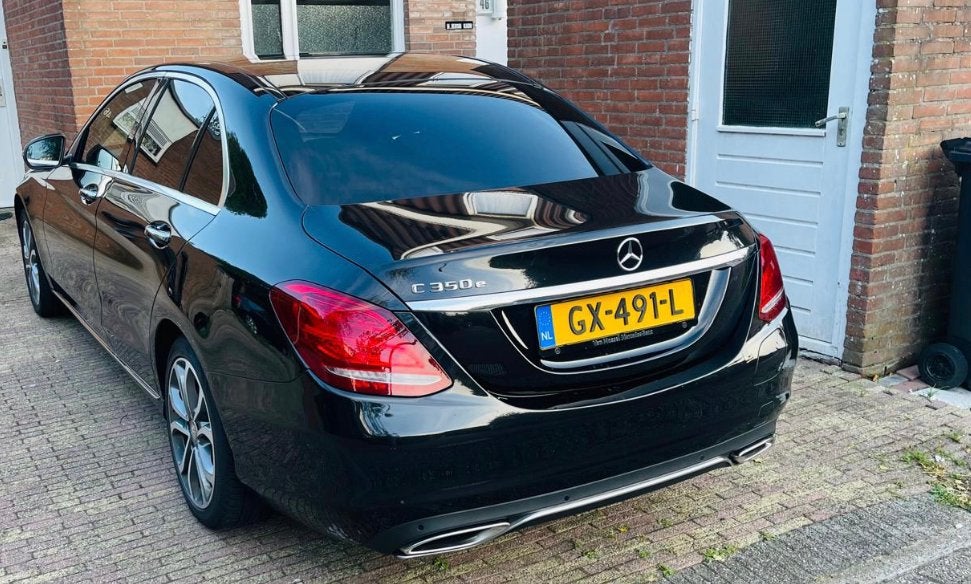 Mercedes-Benz C-Klasse C350 e Plug-in Hybrid 279pk 7G-TRONIC, Auto's, Automaat, Dealer onderhouden, Zwart, Zwart