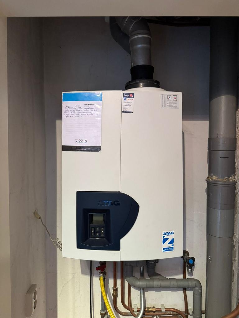 ATAG HR CV ketel, Ophalen, Geiser, Zo goed als nieuw, Minder dan 20 liter