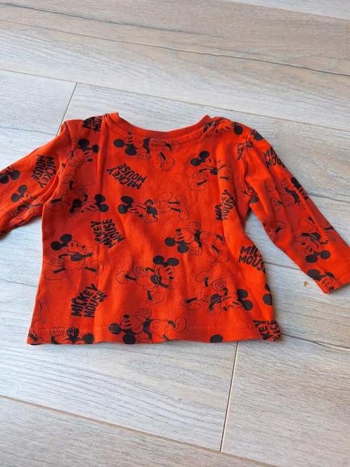 Rood Mickey mouse shirt maat 68 h3, Jongetje of Meisje, Onbekend, Ophalen of Verzenden, Zo goed als nieuw