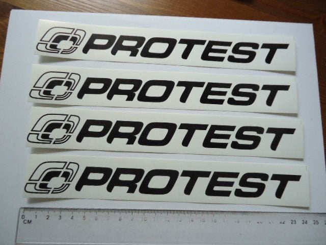 sticker PROTEST GROOT logo origineel plastic nieuw surf, Verzenden, Zo goed als nieuw