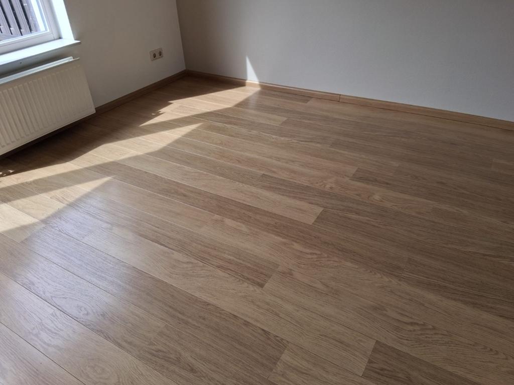 Mooie houtenlook laminaat (32 m2), Ophalen, Gebruikt, 50 tot 150 cm, Vloerdelen of -planken