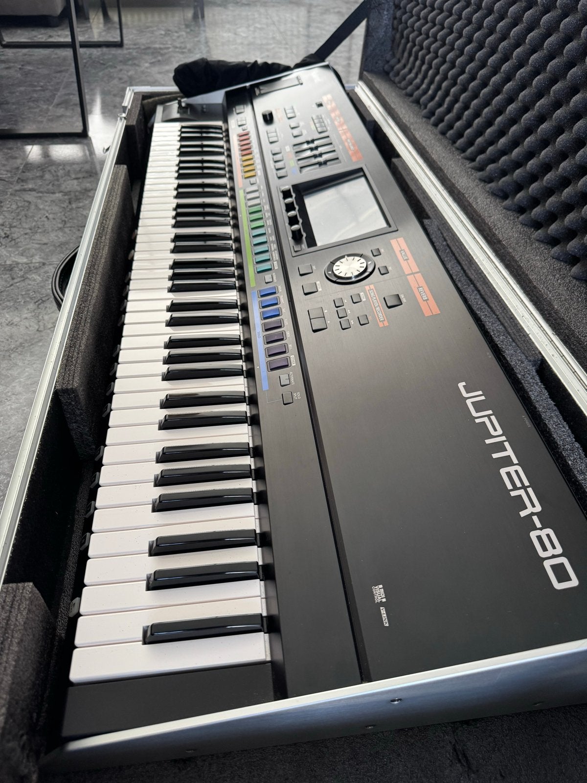 Roland Jupiter-80 Synthesizer, Ophalen, Roland, Zo goed als nieuw, Aanslaggevoelig