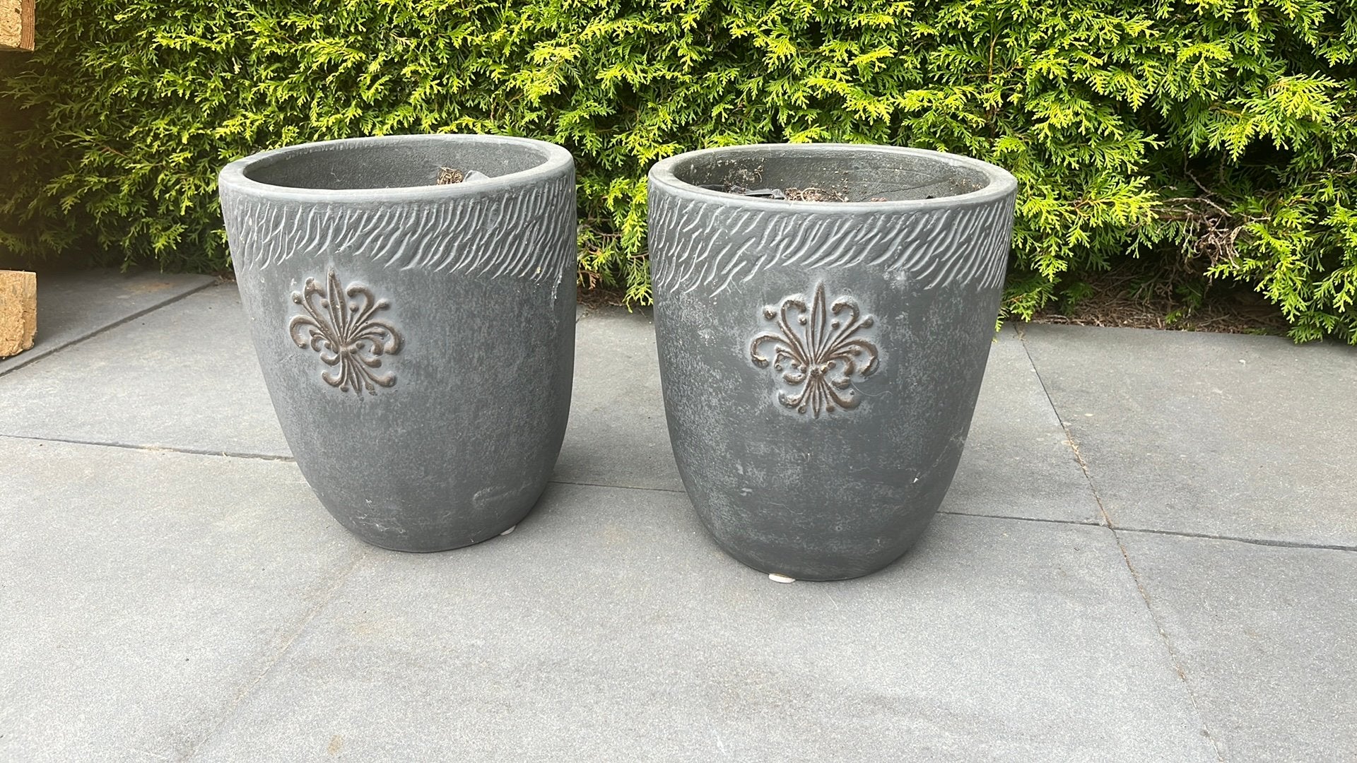 Bloempotten 2 stuks, Ophalen, Rond, Zo goed als nieuw, Aardewerk