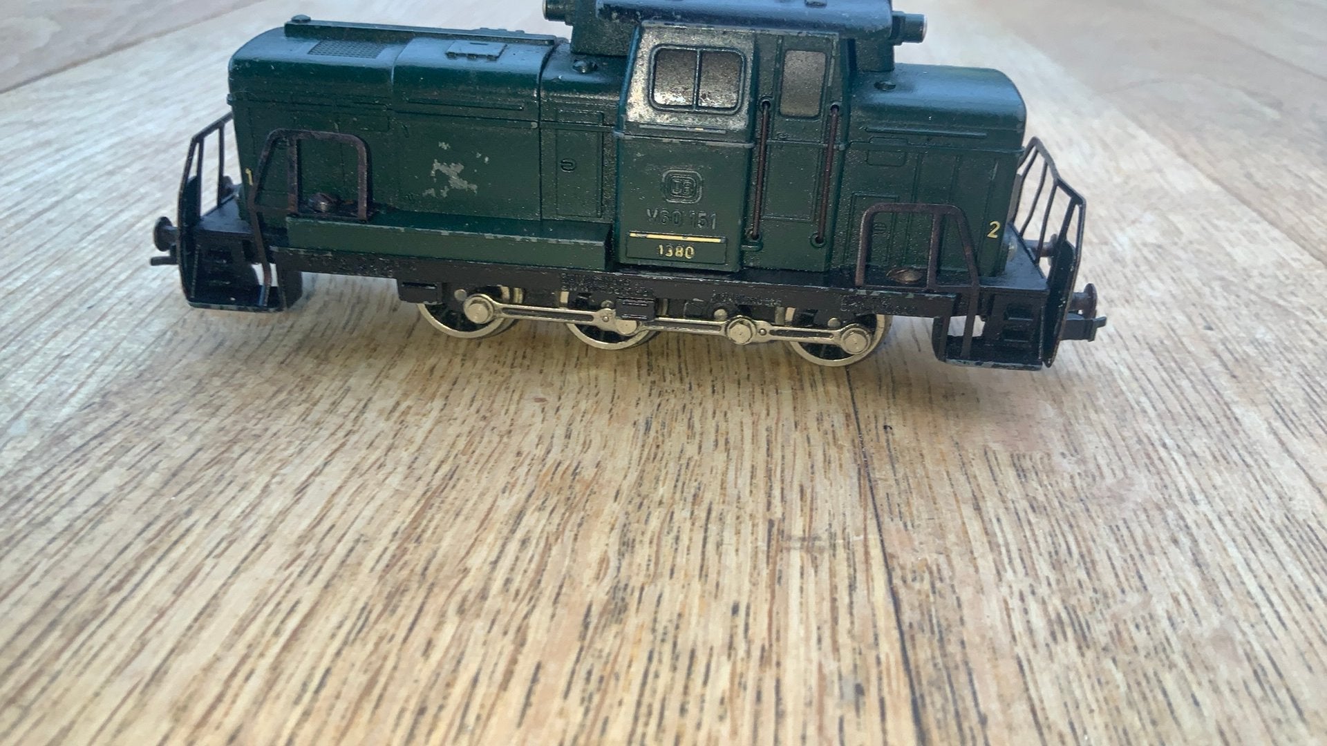 FLeischmann diesellok cat"nr. 1380, Hobby en Vrije tijd, Modeltreinen | H0, Gebruikt, Fleischmann, Ophalen of Verzenden, Gelijkstroom