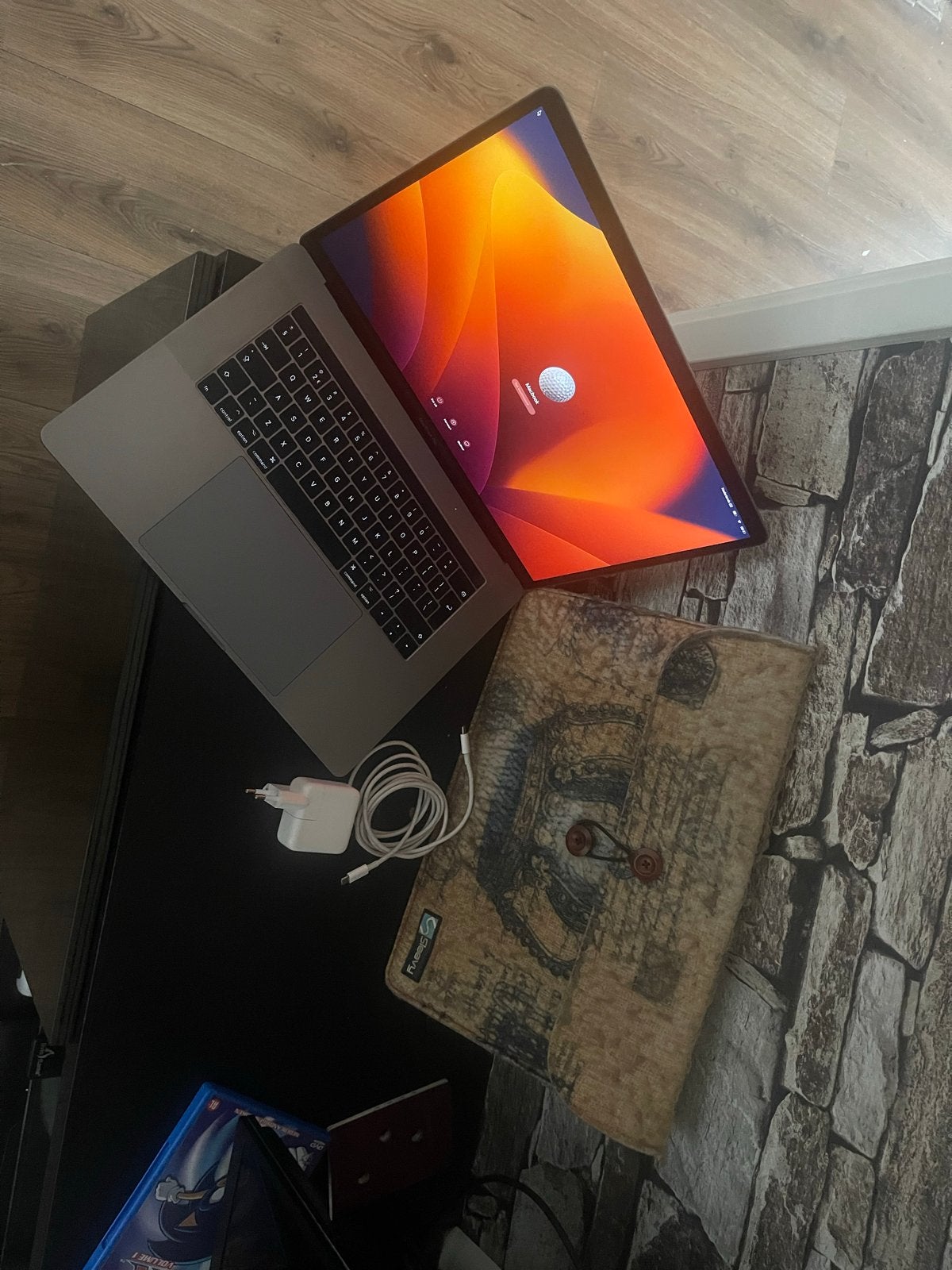 MacBook Pro 15-inch, 2017 /2018- Z.g.a.n. i7/16GB/256SSD, Computers en Software, MacBook Pro, 256 GB, 2 tot 3 Ghz, 15 inch