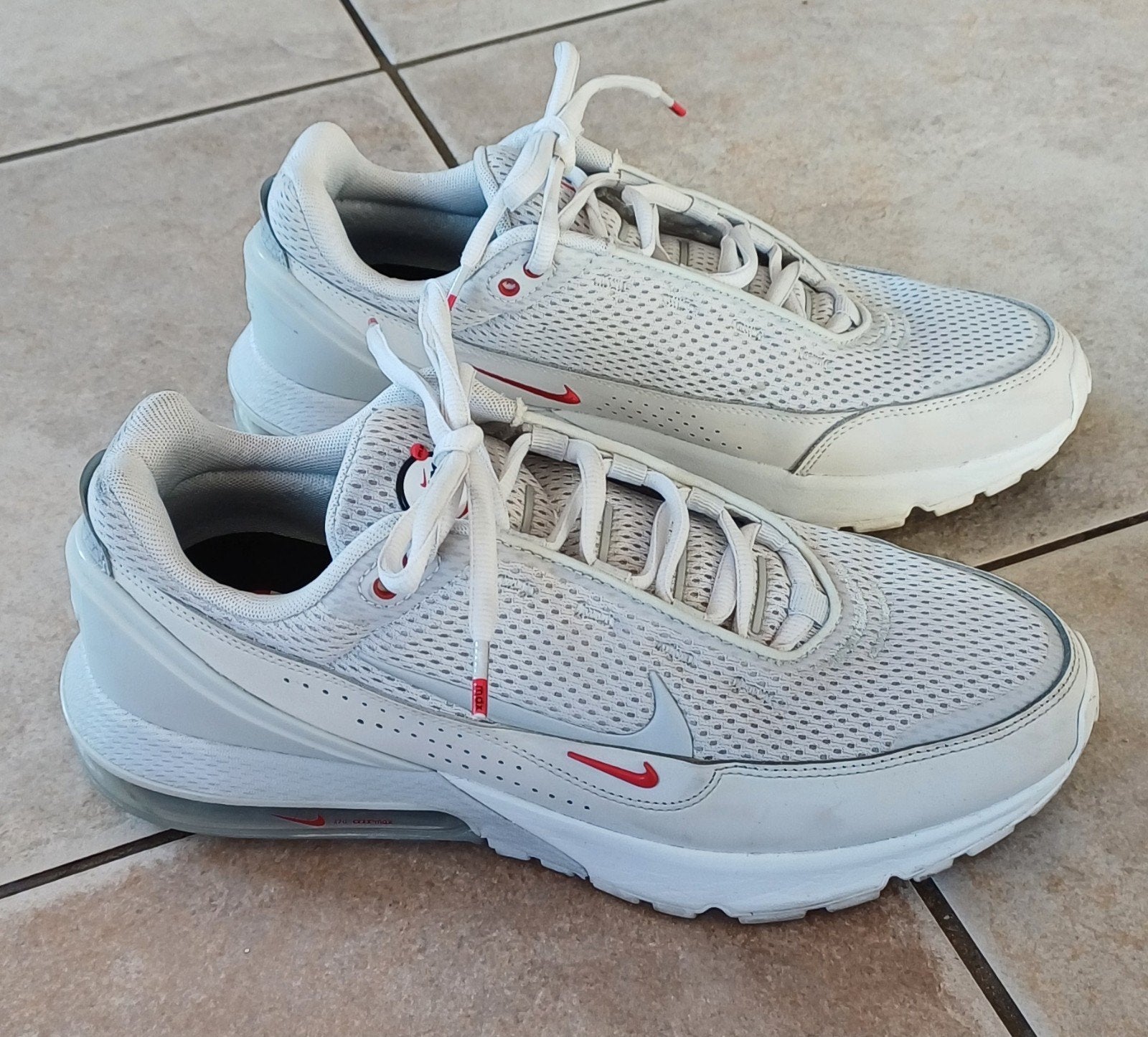 Nike air max plus, Sport en Fitness, Loopsport en Atletiek, Ophalen of Verzenden, Zo goed als nieuw, Hardloopschoenen, Nike