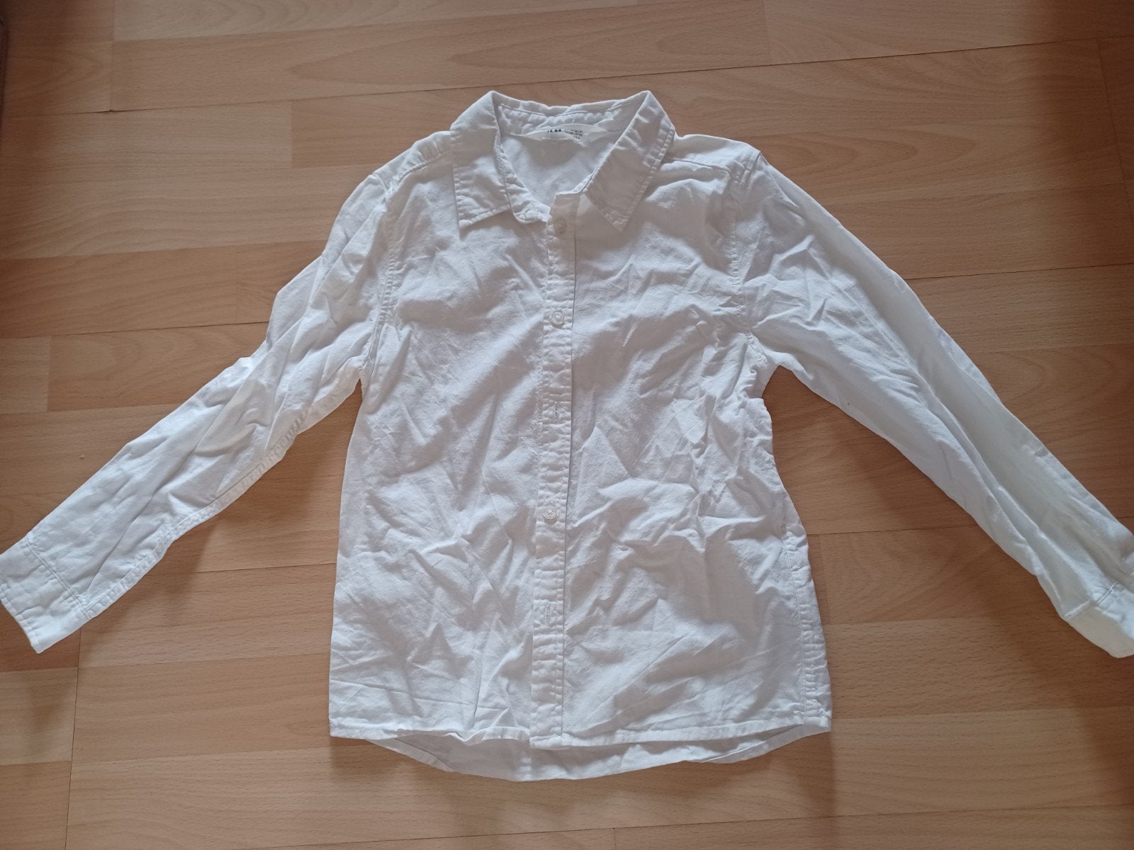 Wit jongens blousje mt 128, H&M, Overhemd of Blouse, Ophalen of Verzenden, Zo goed als nieuw