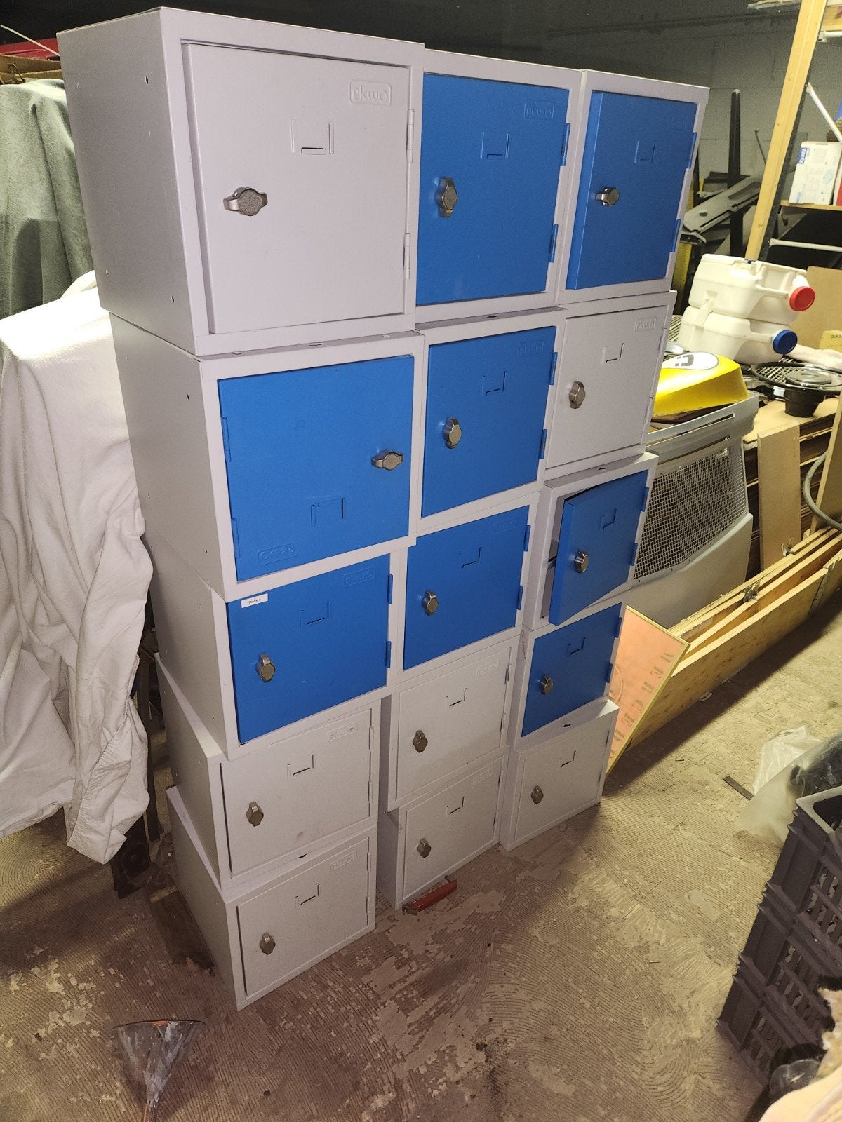 locker kubus, Ophalen of Verzenden