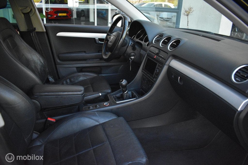 Seat Exeo ST 1.8 TSI Reference 2012|Clima|Navi|Leder|T.Haak!, Euro 5, Zwart, 4 cilinders, Stoelverwarming