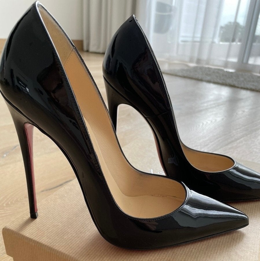 Christian Louboutin Pumps - Maat 38 - 12cm Hakken, Dustbag, Pumps, Zwart, Nieuw, Ophalen of Verzenden