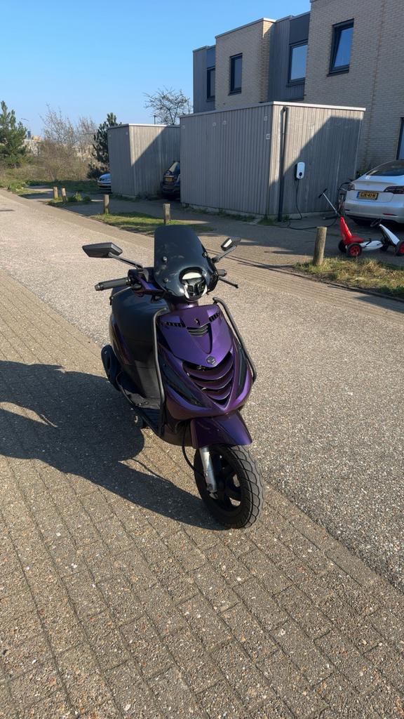 Piaggio zip 2012 4 takt 2v, Ophalen, Zip, Zo goed als nieuw, Benzine