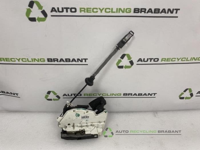 Deurslot Mechaniek 4Deurs links-achter van een Volkswagen Bo, Gebruikt, -, Volkswagen, -