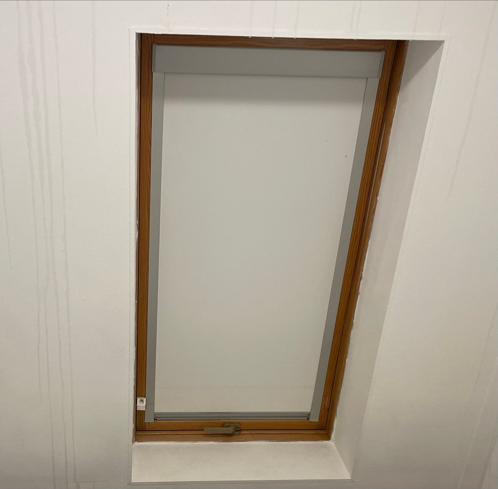 Witte raambekleding voor dakraam, Ophalen, Gebruikt, Verduisterend, Wit