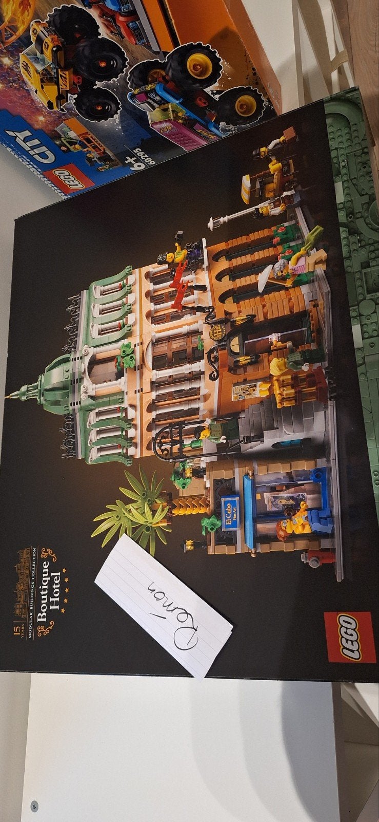 LEGO Boutique Hotel (10297) - Doos geopend, compleet, Ophalen of Verzenden