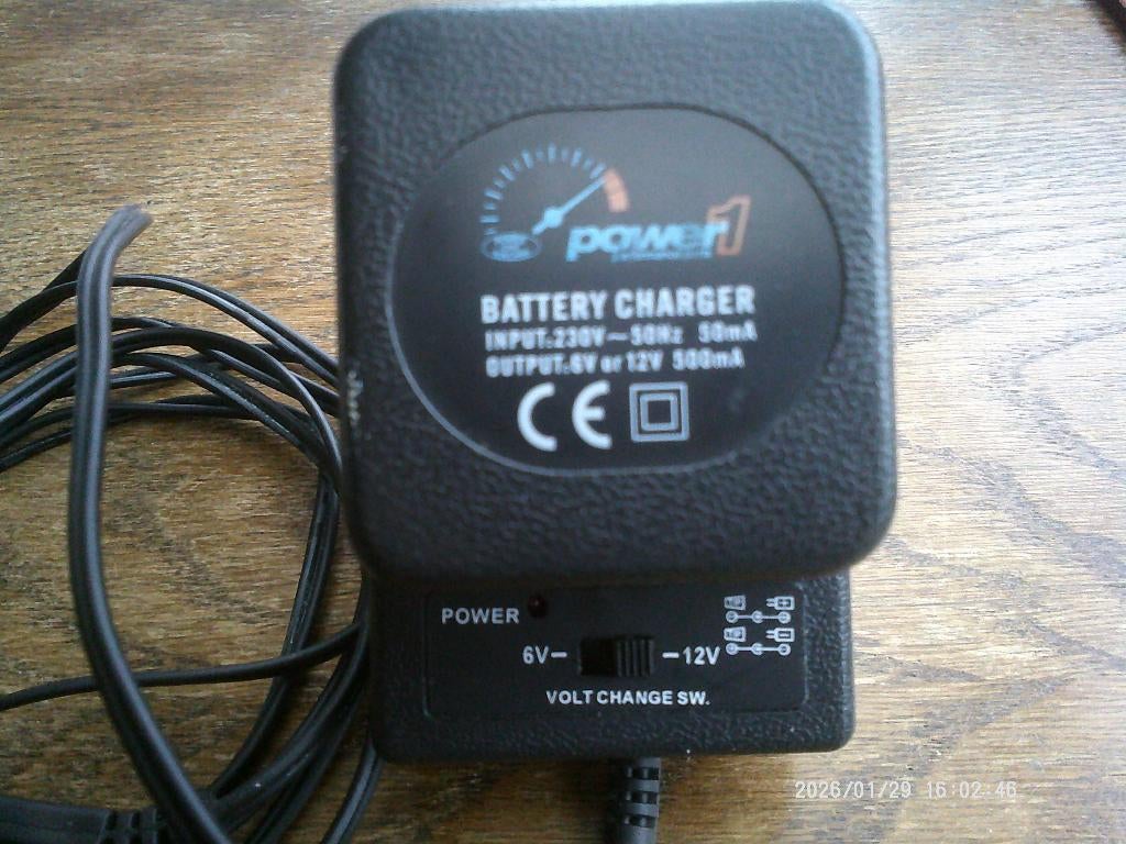 Druppelaar - Oplader 6 of 12 volt, Ophalen, Nieuw