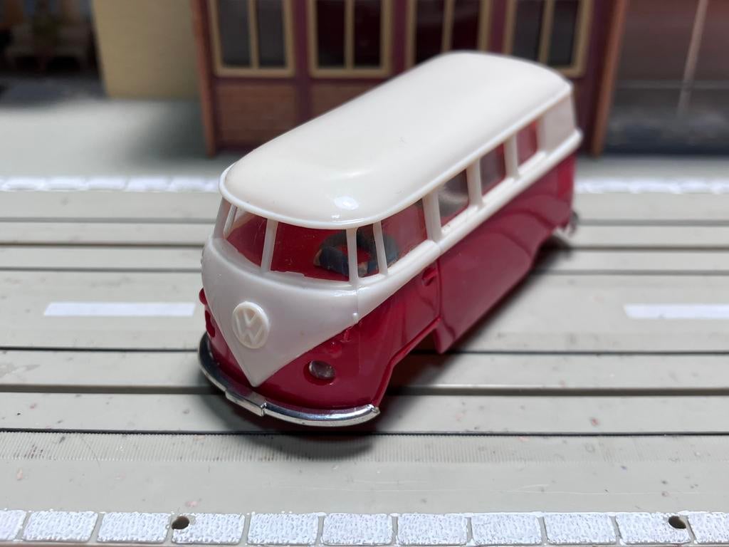 Faller AMS Volkswagen Bus rood/wiite kap nieuwe, Ophalen of Verzenden, Zo goed als nieuw, Elektrisch, Overige merken