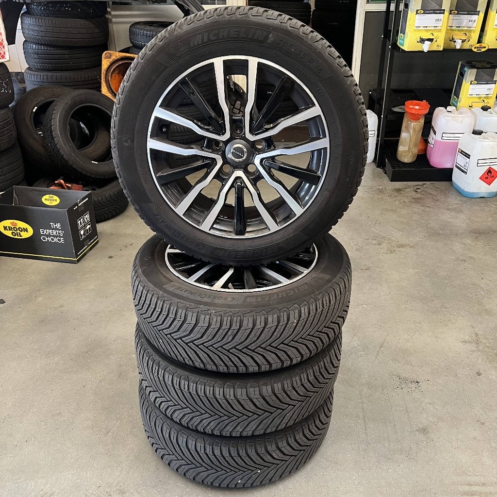 Volvo Markeb 16 inch Velgenset, Ophalen, Gebruikt, Velg(en), 16 inch