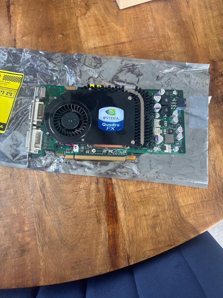 Nvidia Quadro FX Grafische Kaart, Ophalen, Zo goed als nieuw