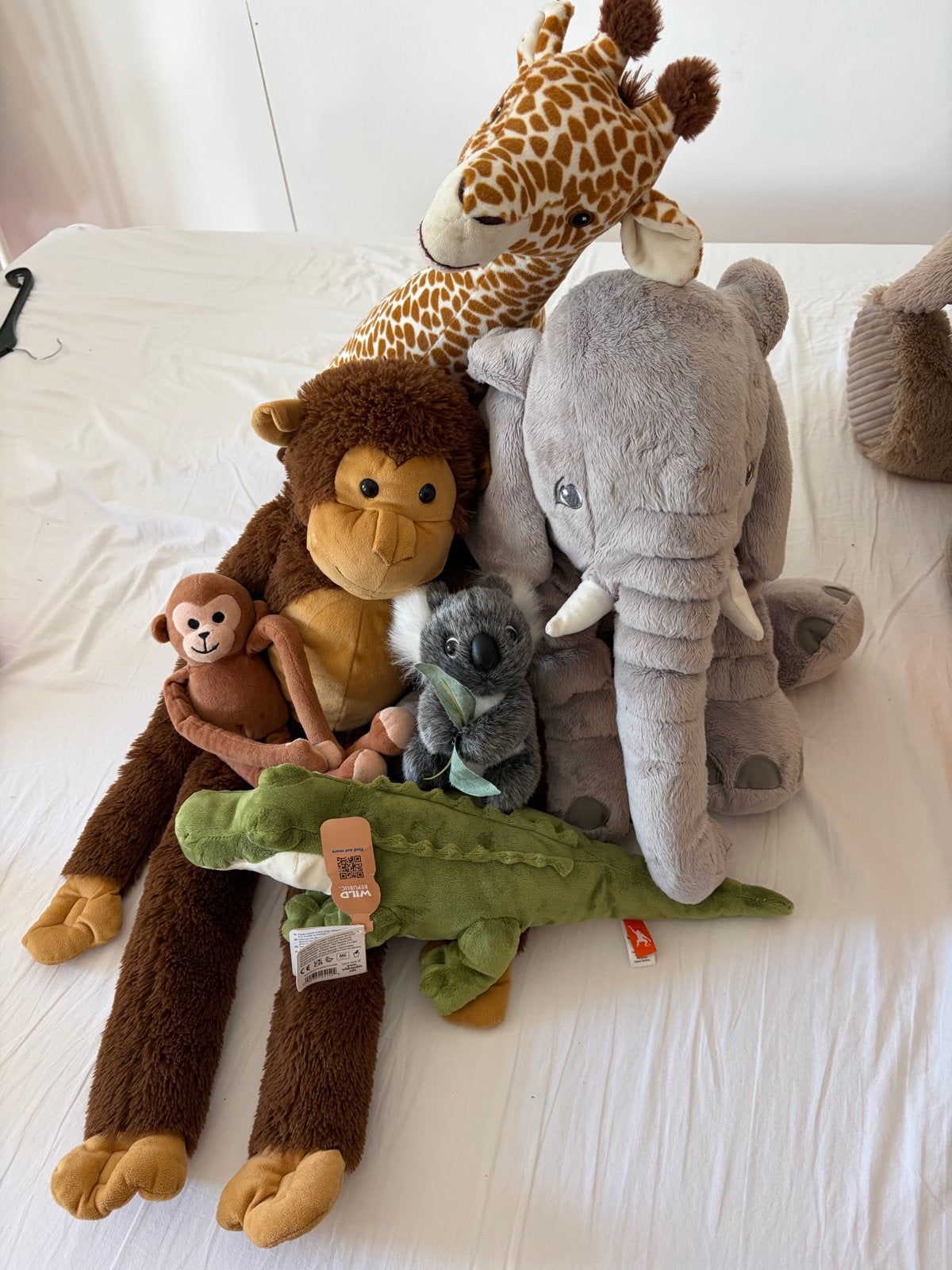 Leuke jungle thema knuffels - Giraf, Aap, Olifant, Krokodil, Ophalen of Verzenden, Middelgroot (20 tot 80 cm), Bruin, Aap