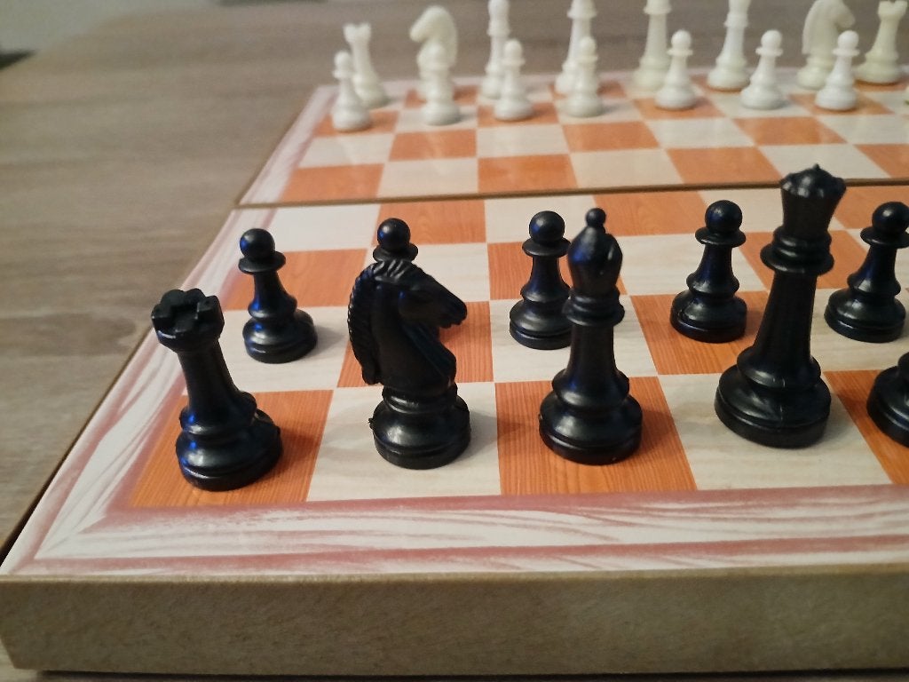 Backgammon/Schaak kistje, Een of twee spelers, Ophalen of Verzenden, Nieuw