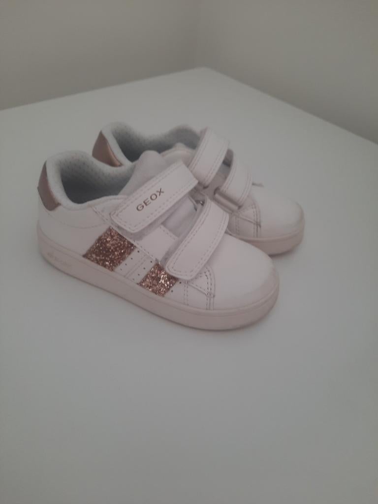 Geox meisjes gympen maat 24, Kinderen en Baby's, Kinderkleding | Schoenen en Sokken, Gebruikt, Meisje, Sportschoenen, Ophalen of Verzenden
