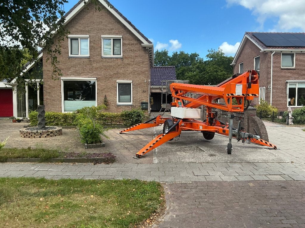 Hoogwerker huren te huur (te koop), Ophalen of Verzenden