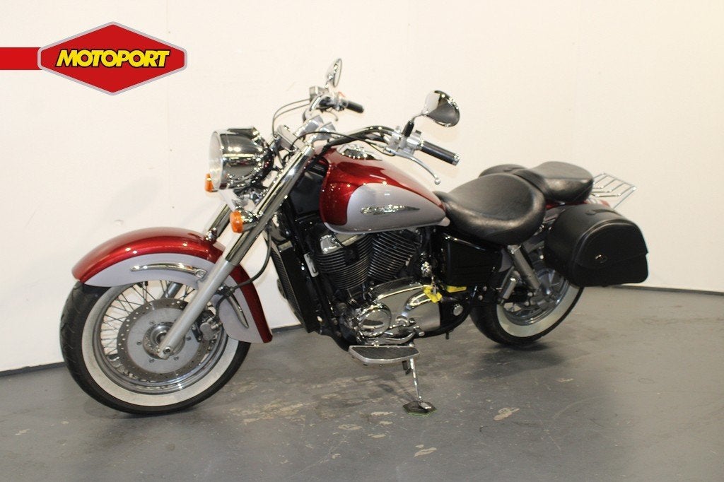Honda VT 1100 C3 Shadow (bj 1999), Chopper, Mc.benelux@honda-eu.com, Doornveld 180
B-1731  Zellik, BE, Gebruikt