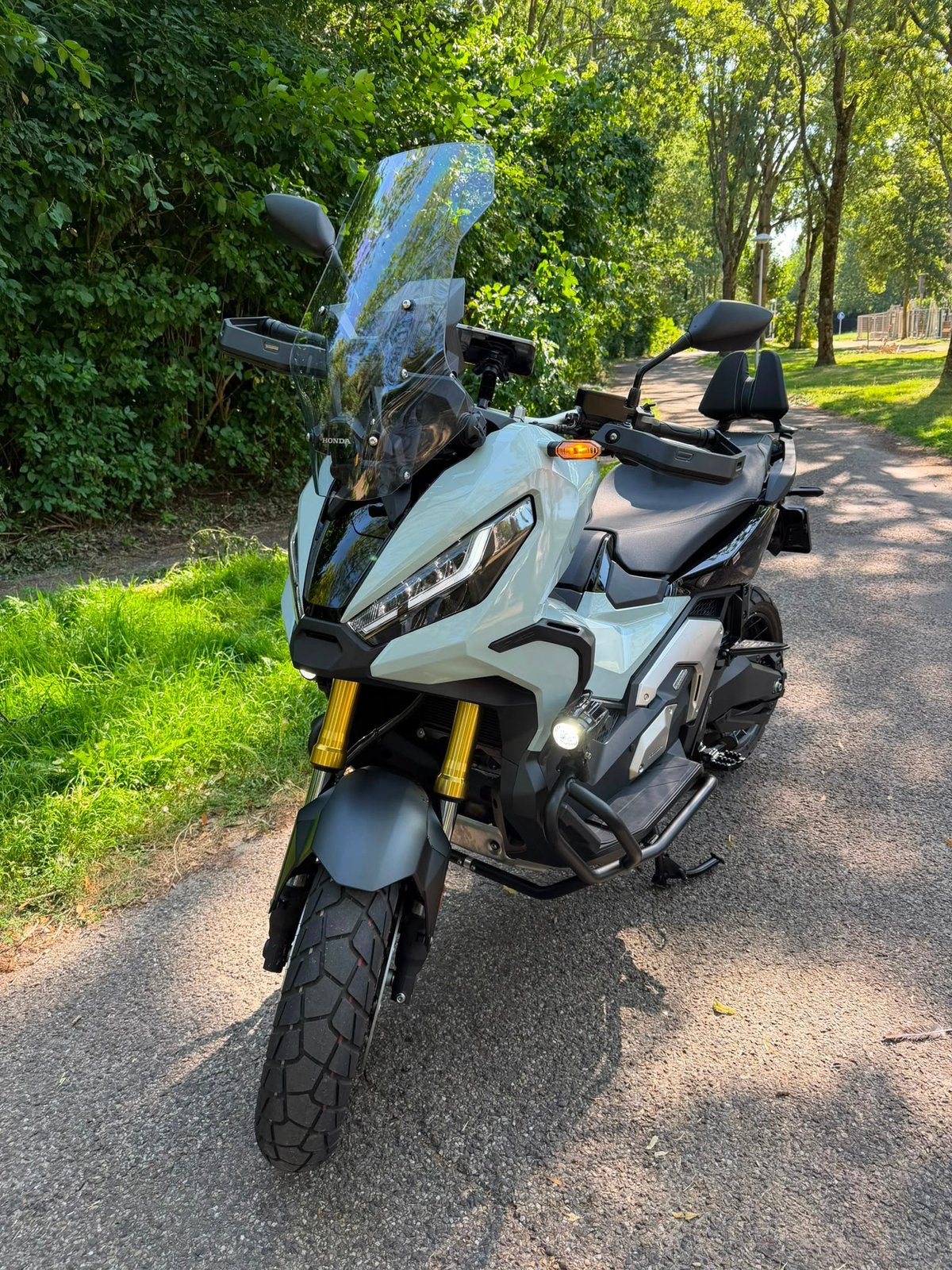 Honda xadv 750 topstaat! Zo goed als nieuw eerste eigenaar, Motoren, Motoren | Honda, Scooter, Nieuw, Particulier, Automaat