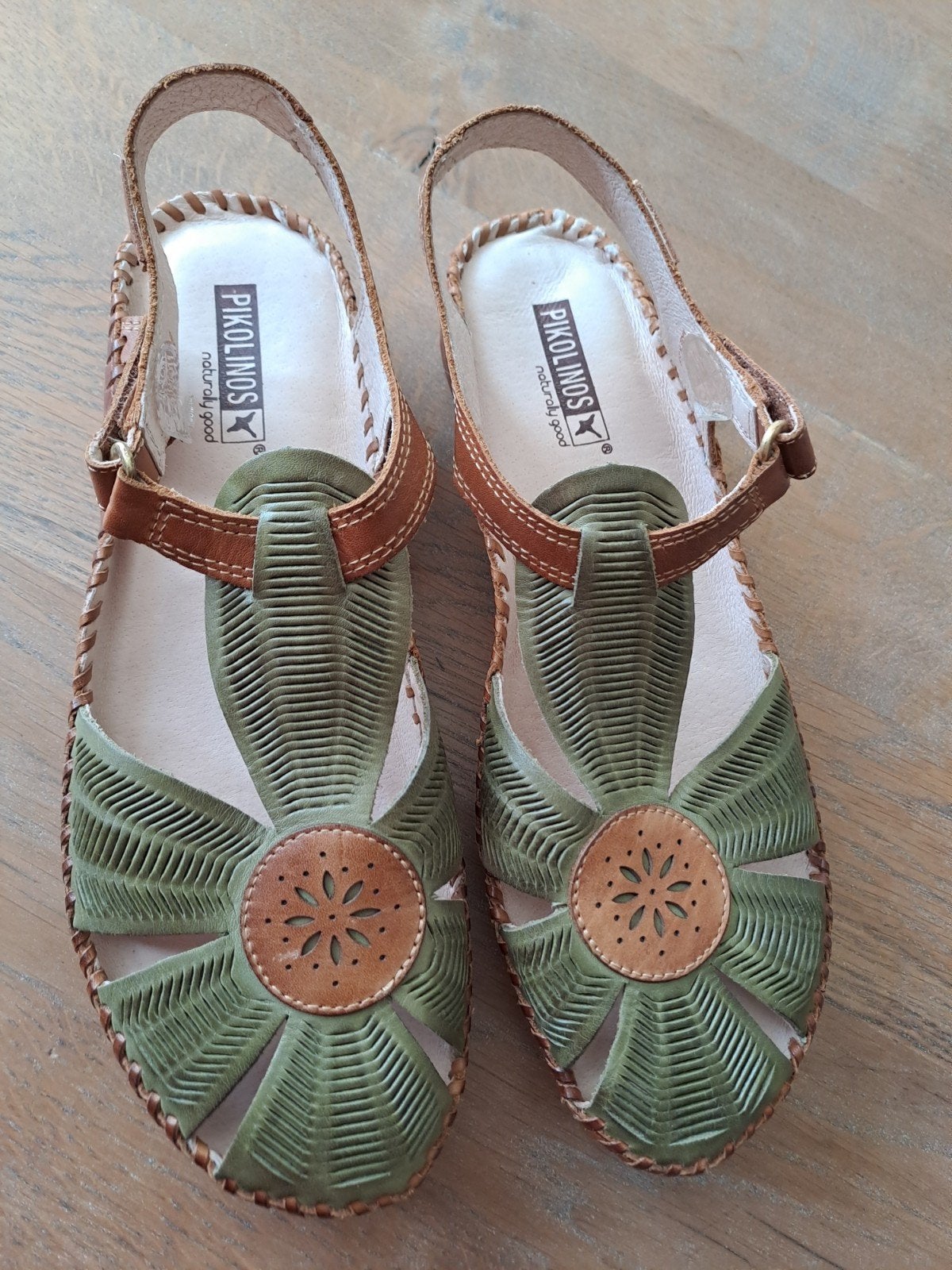 Nieuwstaat: Pikolinos sandalen 655- Groen/Bruin - Maat 40, Zo goed als nieuw, Pikolinos, Groen, Sandalen of Muiltjes