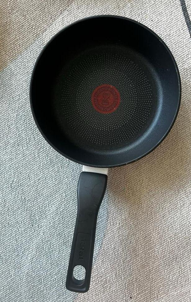 Tefal Koekenpan 20 cm - Zo goed als nieuw, Ophalen, Inductieplaat, Aluminium, Zo goed als nieuw