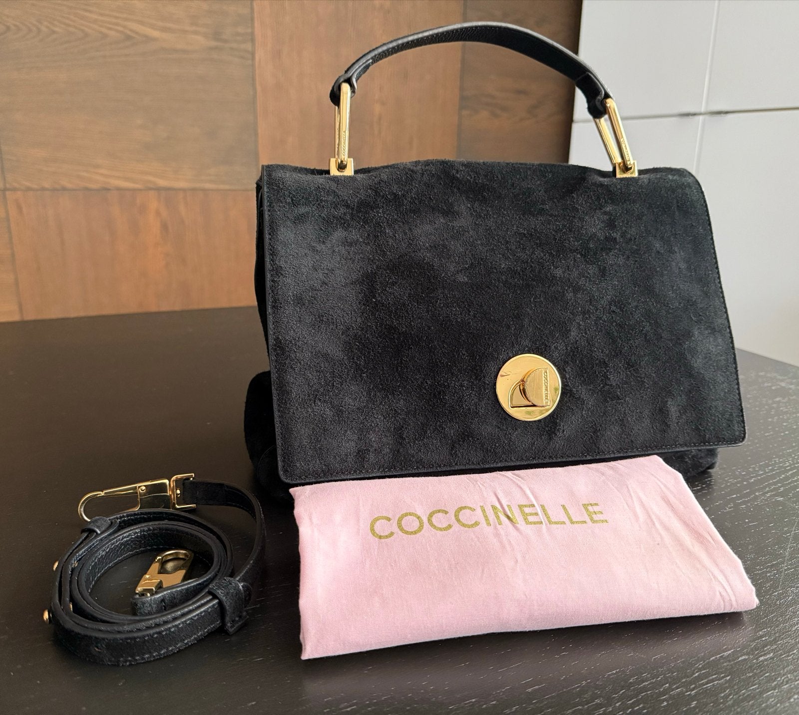 Coccinelle handtas zwart suède, Ophalen of Verzenden, Gebruikt, Zwart, Handtas