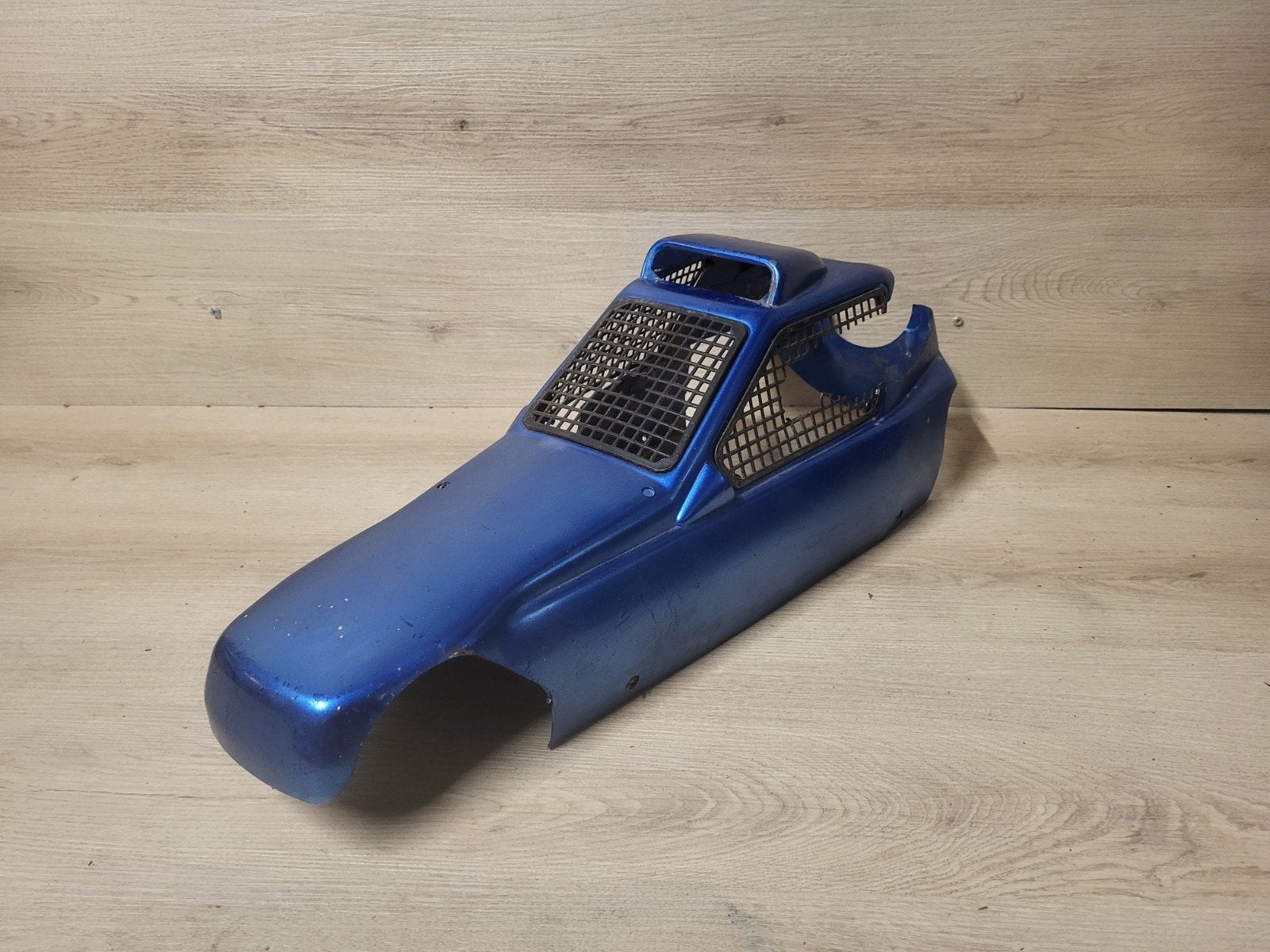 Fg marder body, Hobby en Vrije tijd, Benzine, Ophalen of Verzenden, Zo goed als nieuw, Onderdeel