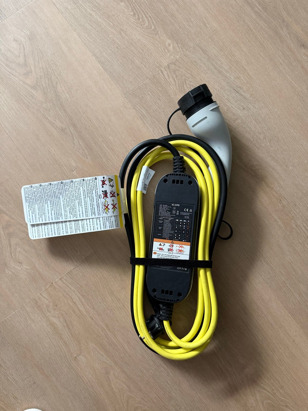 Oplaadkabel auto stopcontact - Type 2 naar Schuko van Aptiv, Auto diversen, Auto-accessoires, Nieuw, Ophalen of Verzenden