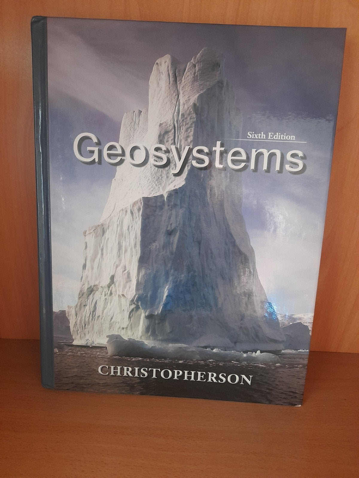 Geosystems - An Introduction to Physical Geography, Zo goed als nieuw, Robert W. Christopherson, Beta, HBO