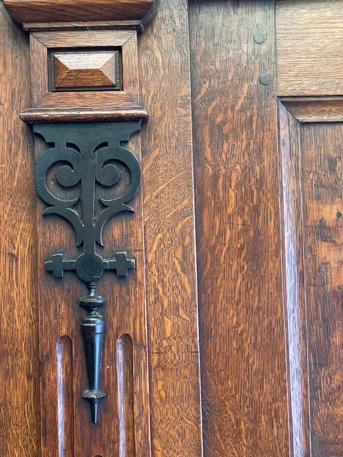 Antieke eiken kast met drie geheime lades., Antiek en Kunst, Ophalen