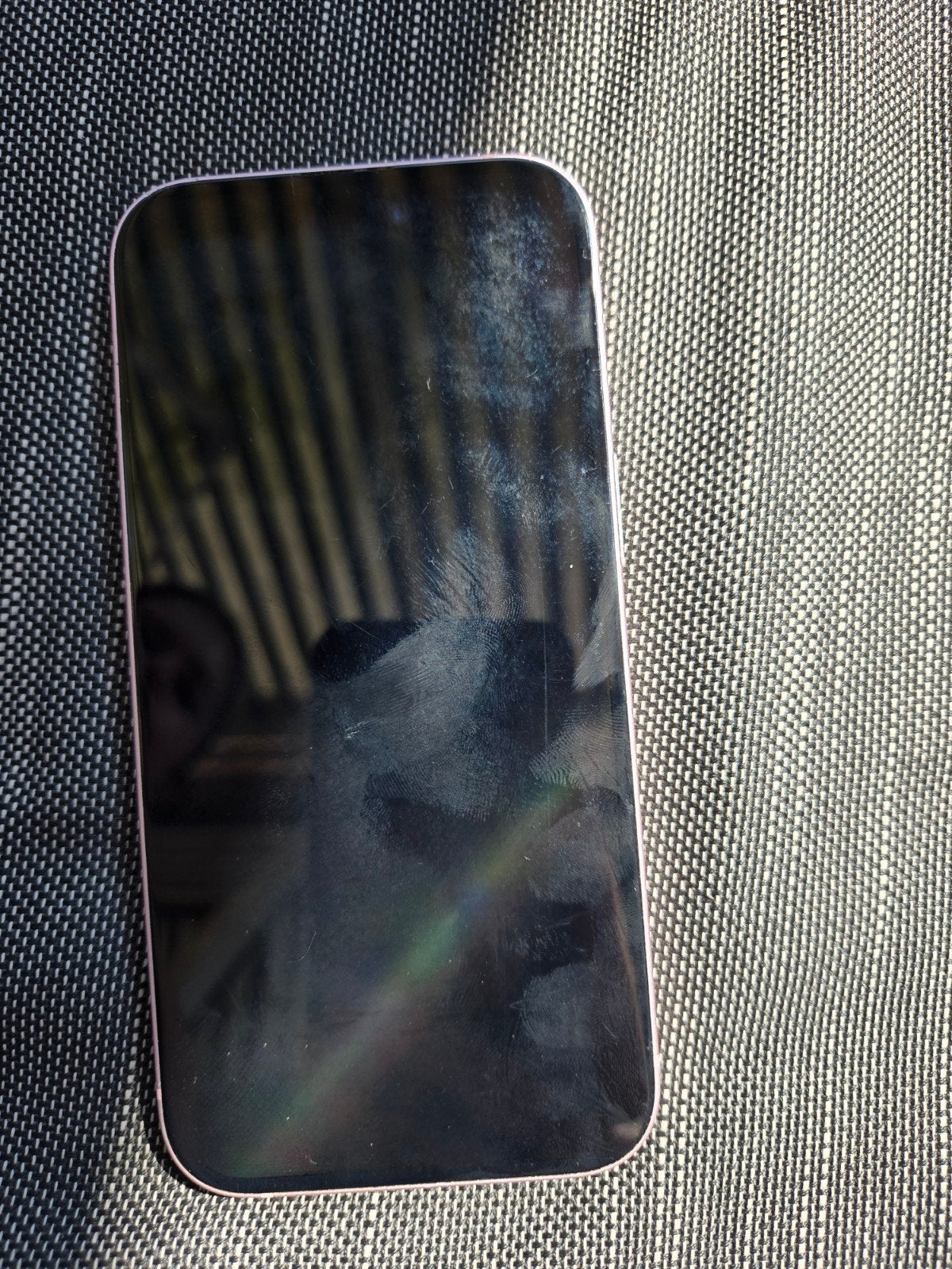 iPhone 15 Roze - Goede staat, Telecommunicatie, Mobiele telefoons | Apple iPhone, Zo goed als nieuw, 128 GB, iPhone 15, Roze, Ophalen