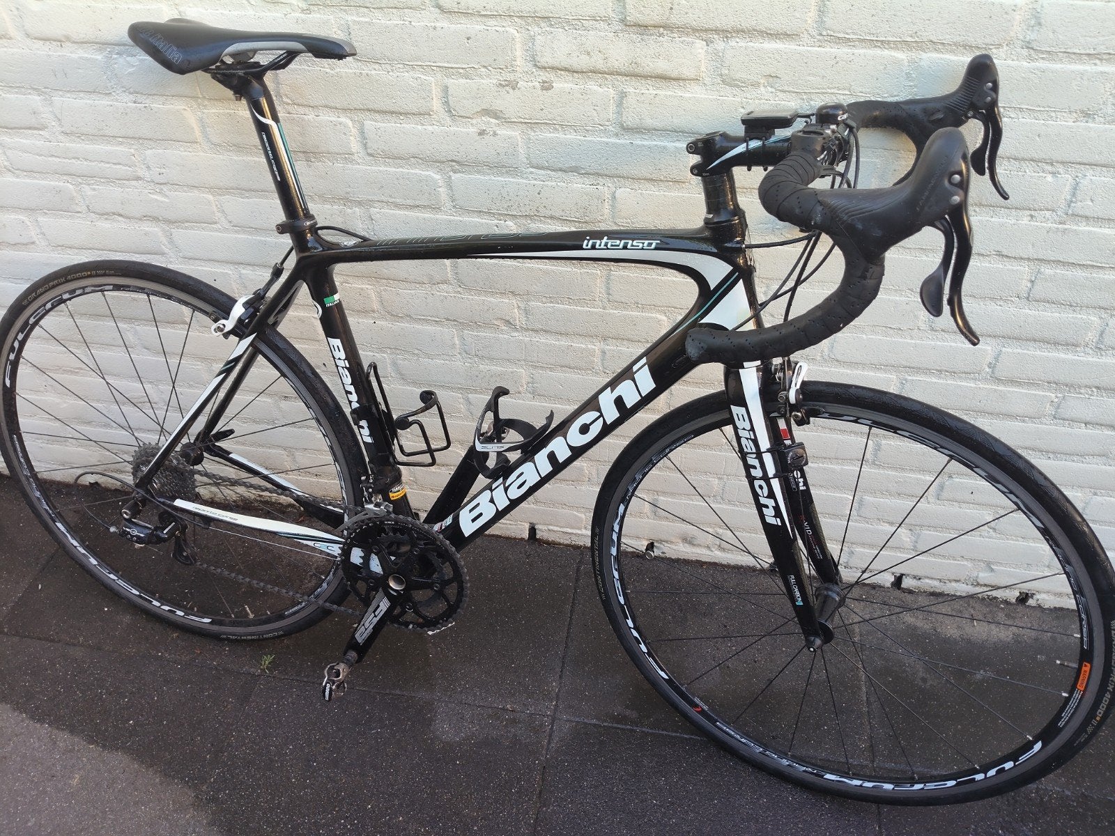 Bianchi Intenso racefiets - Carbon frame, Shimano 105, Ophalen