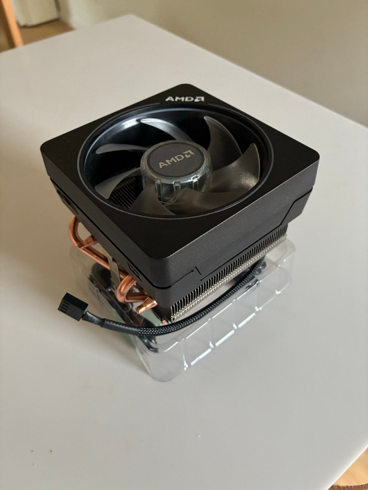 AMD Ryzen Wraith Prism RGB Cooler AM4 CPU-koelventilator, Ophalen of Verzenden, Nieuw, Luchtkoeling
