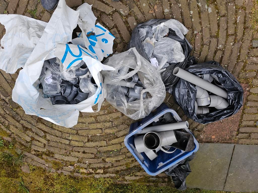 HARD PVC EN PERS STUKKEN grote hoeveelheid, Ophalen