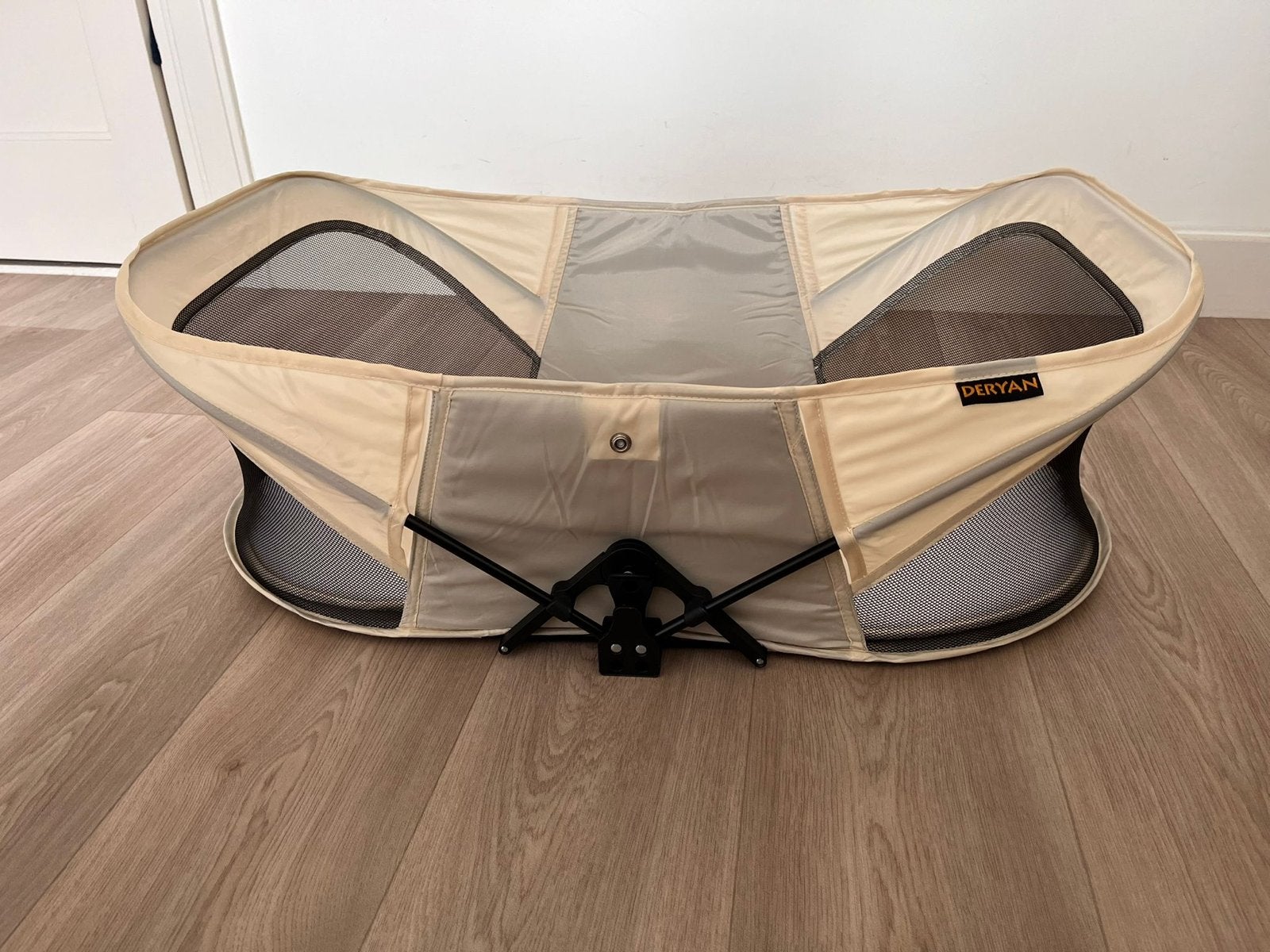 Deryan Peuter Luxe Reisbedje - Beige, Kinderen en Baby's, Babywiegjes en Ledikanten, Ophalen, Zo goed als nieuw, Reisbedje
