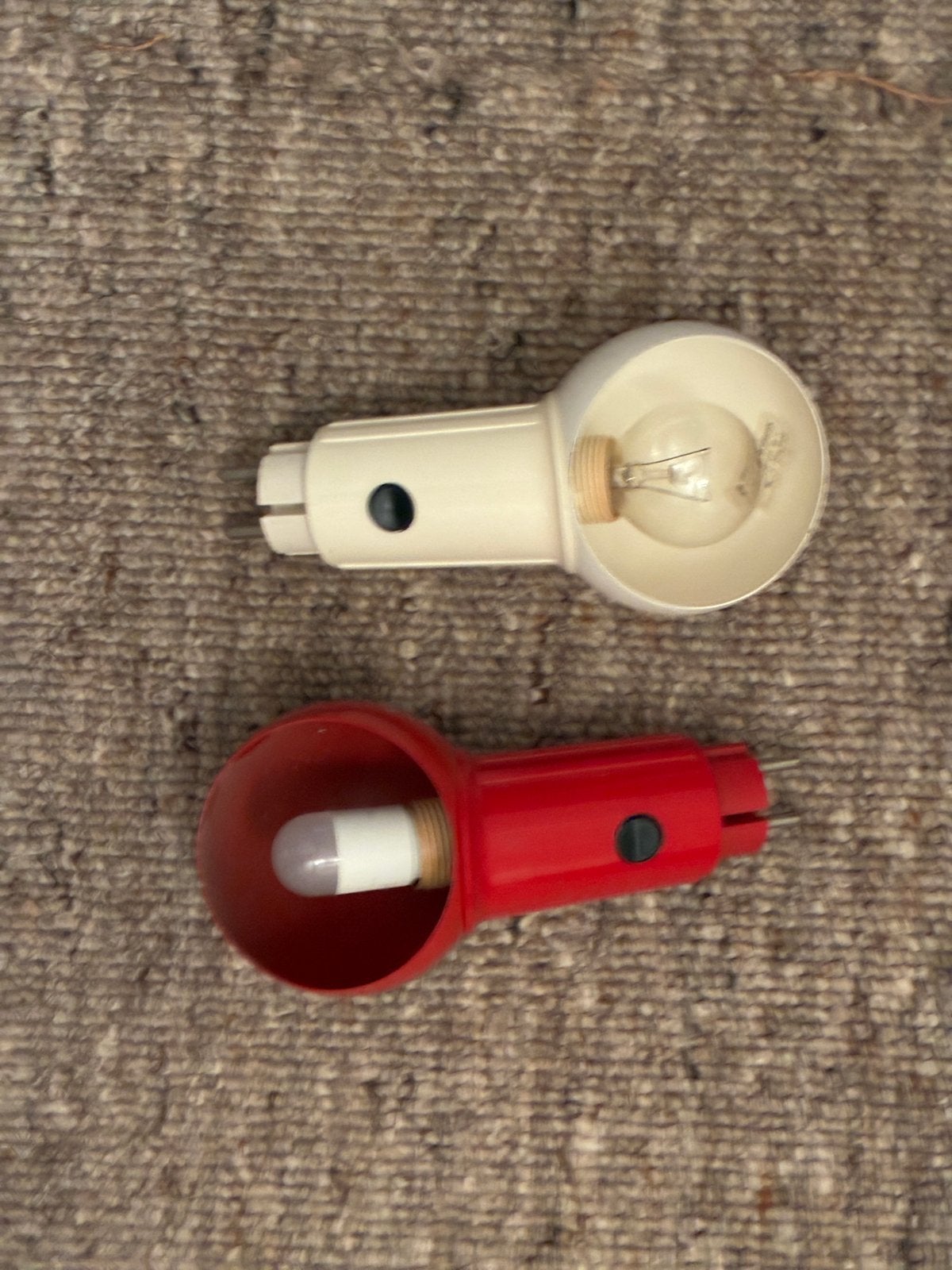 Vintage stopkontaktlampjes - rood en wit, Huis en Inrichting, Gebruikt, Kunststof, Meerkleurig, Ophalen of Verzenden