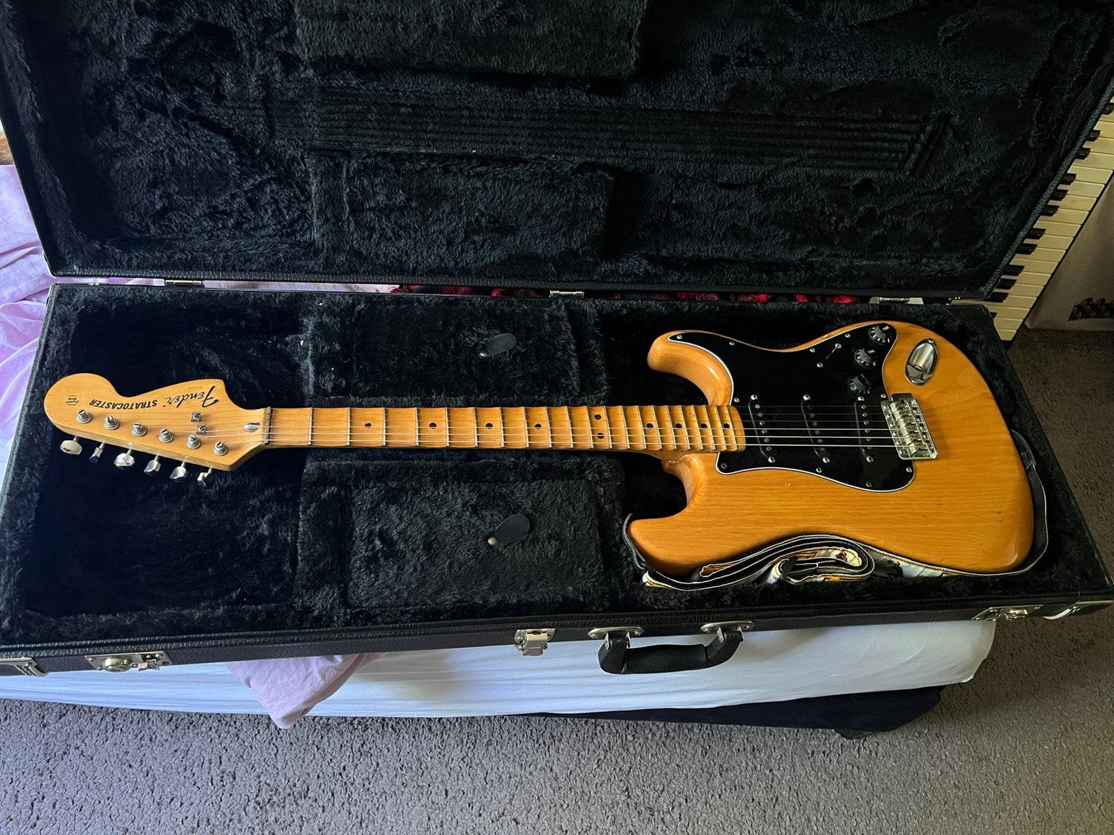 Fender stratocaster inc. koffer, Ophalen, Gebruikt, Solid body, Fender