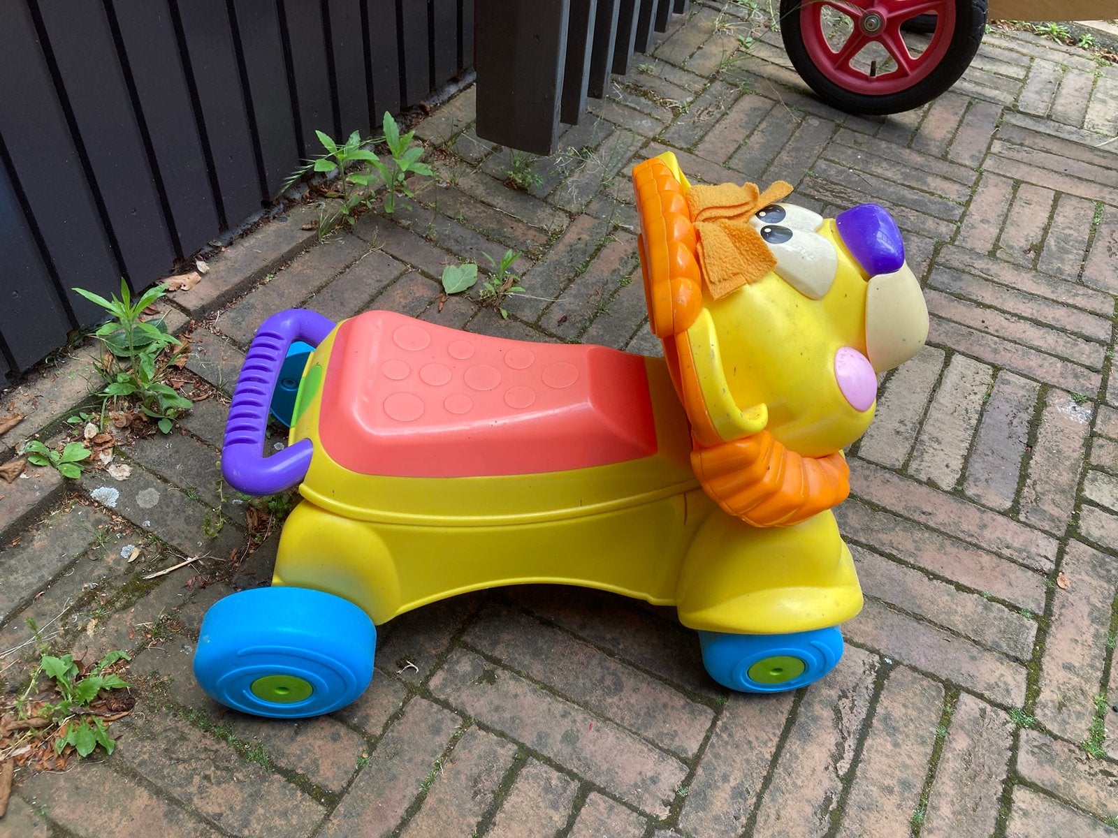 Ride on / baby walker lion, Ophalen, Nieuw