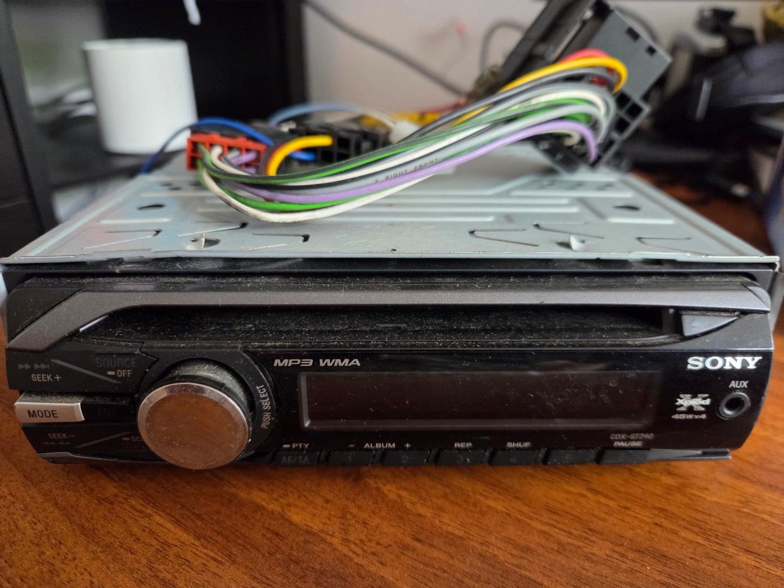 Sony CDX-GT240 MP3/WMA autoradio met AUX-ingang, Ophalen of Verzenden, Zo goed als nieuw