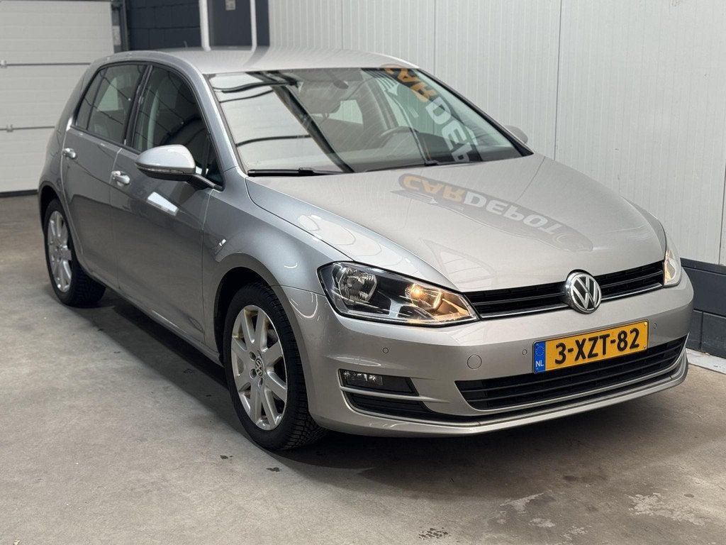 Volkswagen Golf 1.2 TSI Highline Nette Wagen 4 Deurs, Voorwielaandrijving, Euro 5, Gebruikt, Zwart